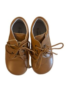 Toddler Tan Lace-Up Walker Shoes